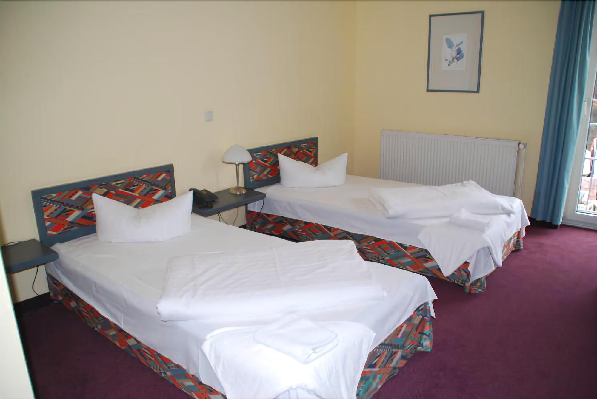 Hotel Lindenberger Hof Ahrensfelde Luaran gambar