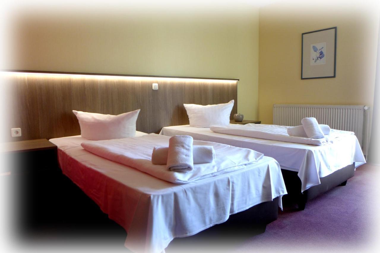 Hotel Lindenberger Hof Ahrensfelde Luaran gambar